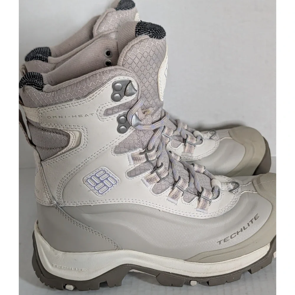 Columbia Bugaboot Plus III Women's Size 6 Waterproof Winter Boots Omni-Heat